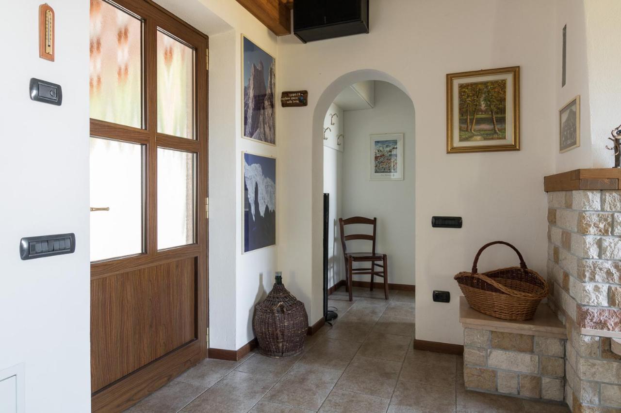 Malga Mary Villa Tignale Bagian luar foto