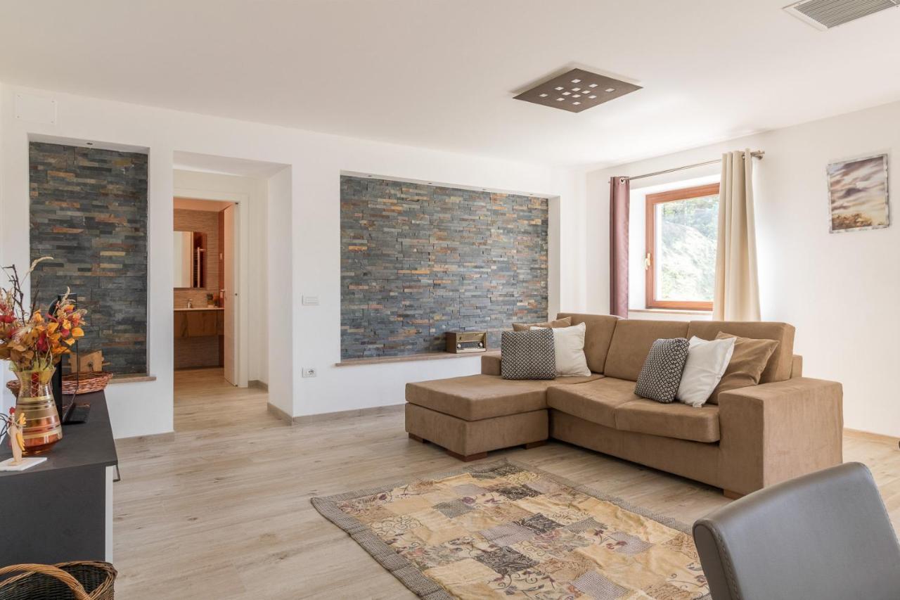 Malga Mary Villa Tignale Bagian luar foto